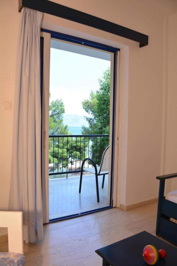 Helen'S Appartments Galaxidi Екстер'єр фото